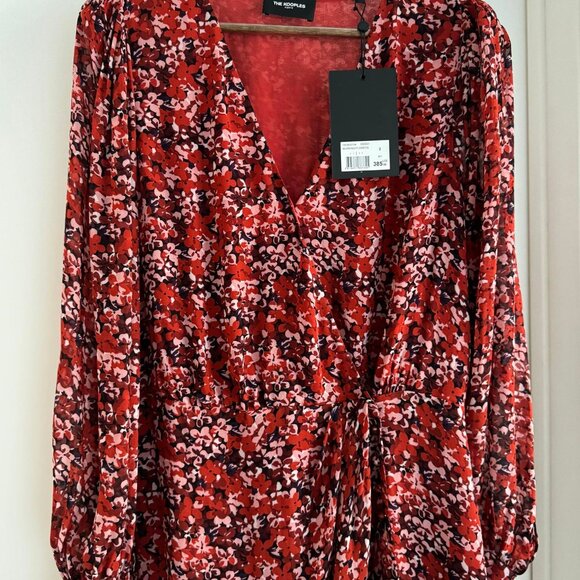 THE KOOPLES FLOWING RED DRESS WITH FLORAL MOTIF SIZE 2 EU OR SIZE 6/8 US - Picture 6 of 8